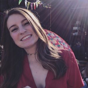 Meet your Posher, Nicole